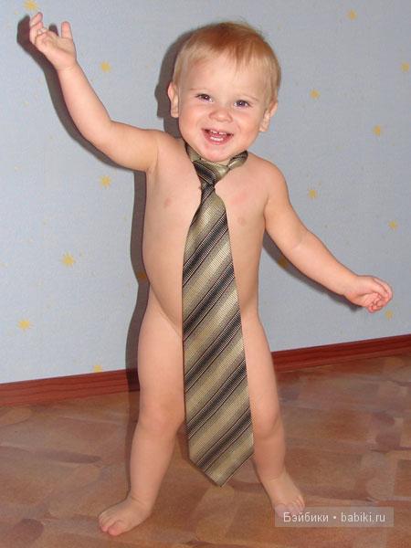 komu podrazaet rebjonok